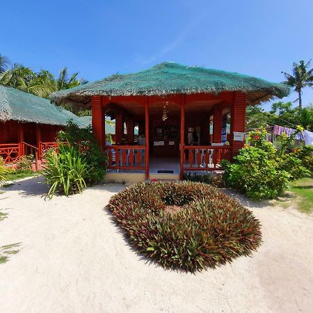 Pareja Tourist Inn Логон Экстерьер фото