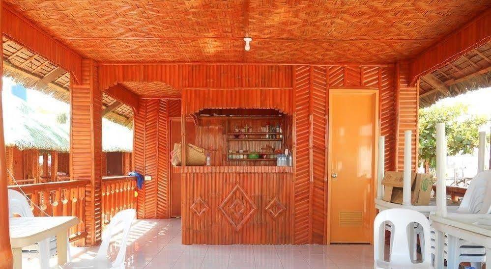 Pareja Tourist Inn Логон Экстерьер фото