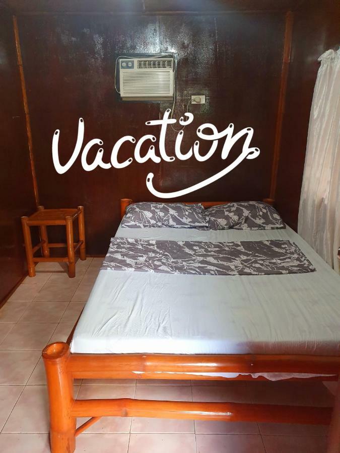 Pareja Tourist Inn Логон Экстерьер фото
